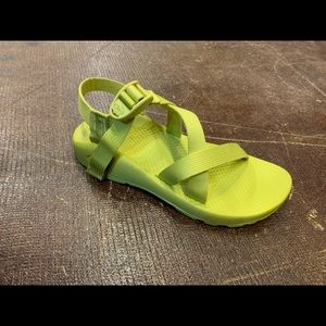 NEVER WORN! Chaco Z1 Classic Color